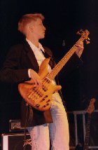 unsere Bassistin FRANZISKA Zühlke